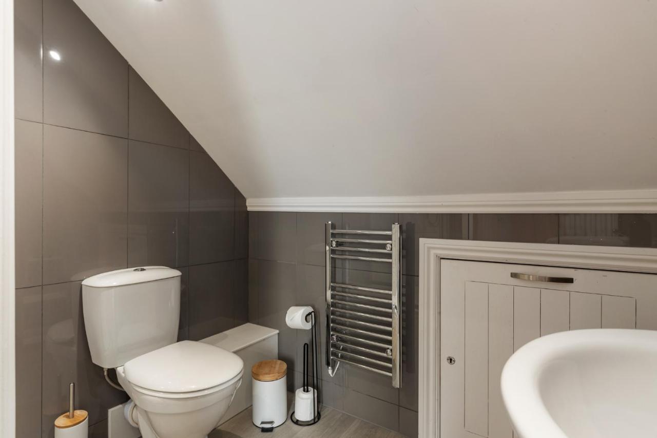Acorn Cottage Tenby Ngoại thất bức ảnh