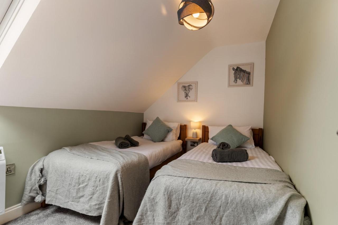 Acorn Cottage Tenby Ngoại thất bức ảnh